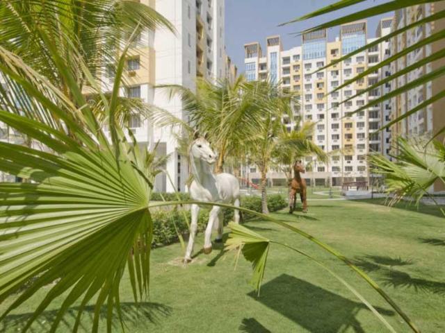 3 BHK Apartment in Thakurpukur for resale Kolkata. The reference number is 21163836