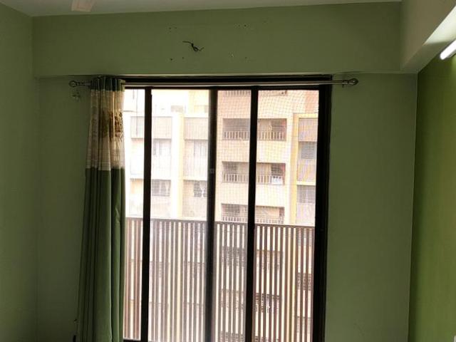 3 BHK Apartment in Thaltej for rent Ahmedabad. The reference number is 18672200