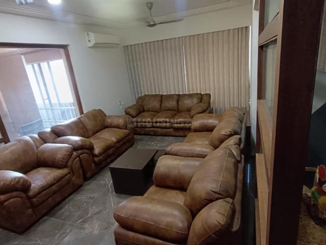 3 BHK Apartment in Thaltej for rent Ahmedabad. The reference number is 19624995