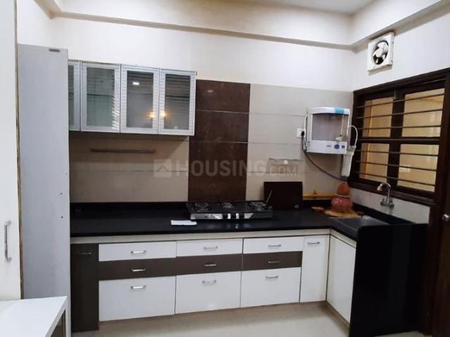 3 BHK Apartment in Thaltej for rent Ahmedabad. The reference number is 20680259