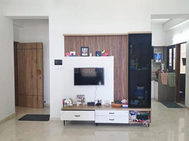 3 BHK Apartment in Thaltej for rent Ahmedabad. The reference number is 20058057