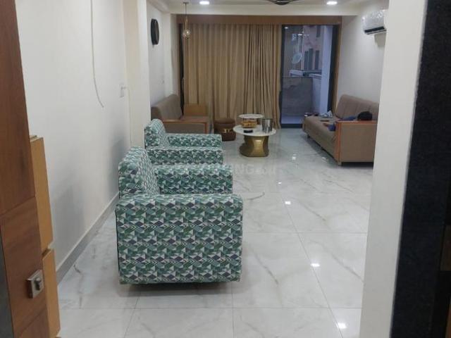 3 BHK Apartment in Thaltej for rent Ahmedabad. The reference number is 20159002
