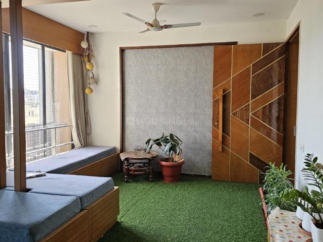 3 BHK Apartment in Thaltej for rent Ahmedabad. The reference number is 20185640