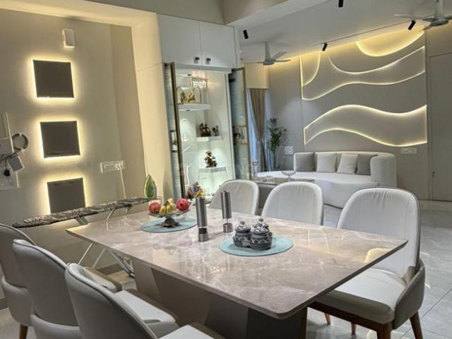 3 BHK Apartment in Thaltej for rent Ahmedabad. The reference number is 20192911