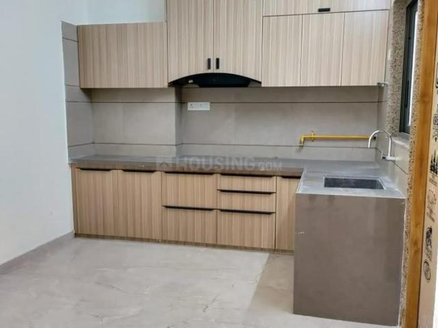 3 BHK Apartment in Thaltej for rent Ahmedabad. The reference number is 20244218