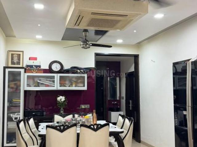 3 BHK Apartment in Thaltej for rent Ahmedabad. The reference number is 21167025