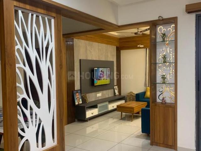 3 BHK Apartment in Thaltej for rent Ahmedabad. The reference number is 21187612