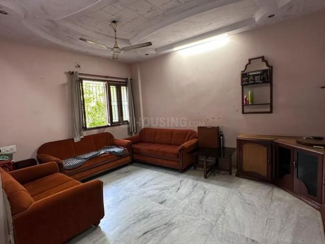 3 BHK Apartment in Thaltej for rent Ahmedabad. The reference number is 21187989