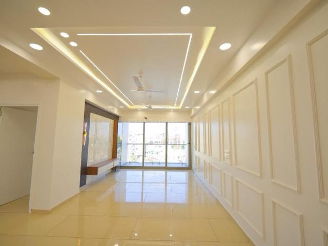 3 BHK Apartment in Thaltej for rent Ahmedabad. The reference number is 21226390