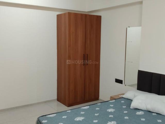 3 BHK Apartment in Thaltej for rent Ahmedabad. The reference number is 21243195