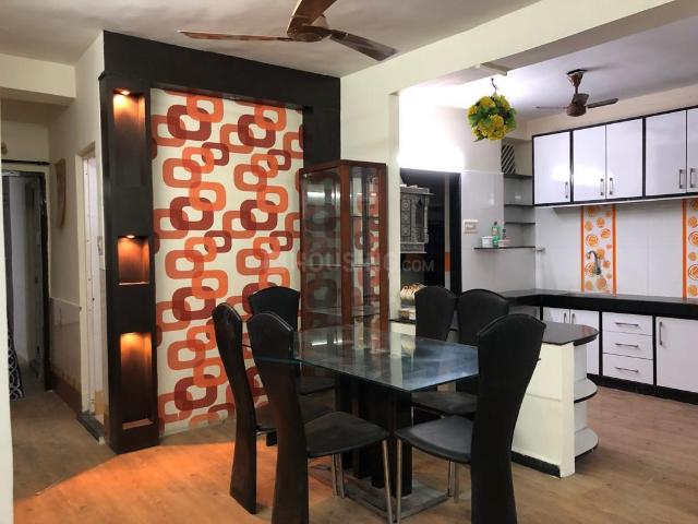 3 BHK Apartment in Thaltej for rent Ahmedabad. The reference number is 21301960