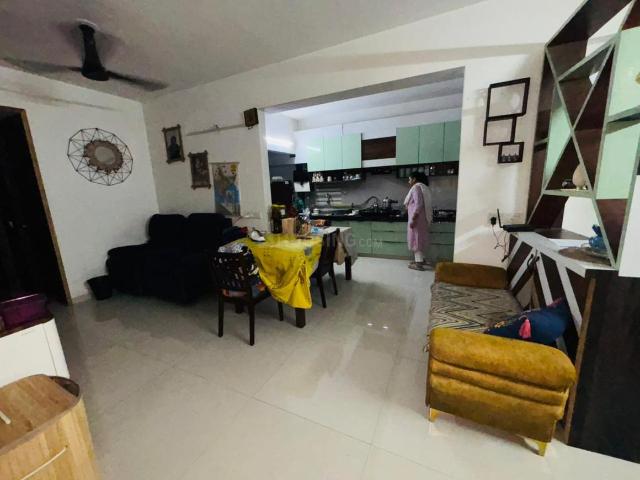 3 BHK Apartment in Thaltej for resale Ahmedabad. The reference number is 20080189