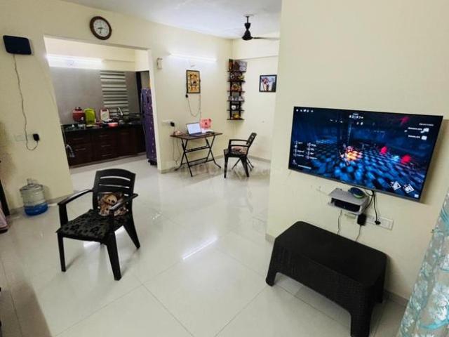 3 BHK Apartment in Thaltej for resale Ahmedabad. The reference number is 20333783