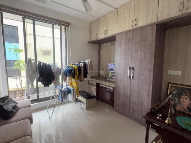3 BHK Apartment in Thaltej for resale Ahmedabad. The reference number is 20428444