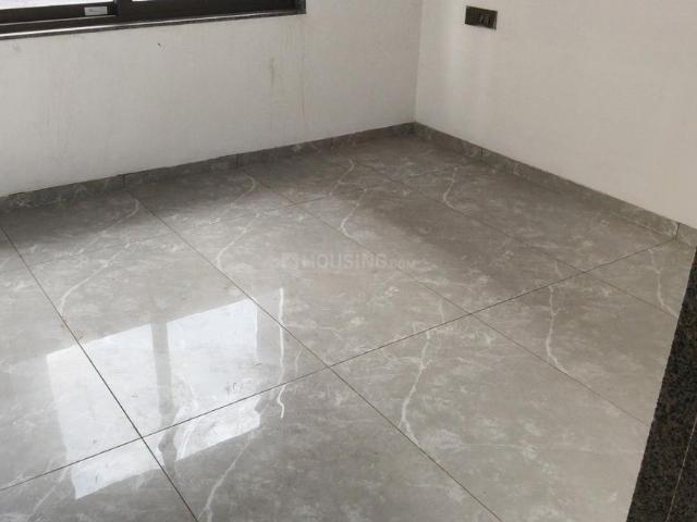 3 BHK Apartment in Thaltej for resale Ahmedabad. The reference number is 21042664