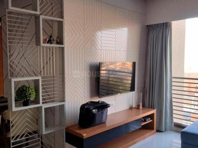 3 BHK Apartment in Thaltej for resale Ahmedabad. The reference number is 21067697