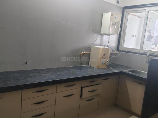 3 BHK Apartment in Thaltej for resale Ahmedabad. The reference number is 21037290