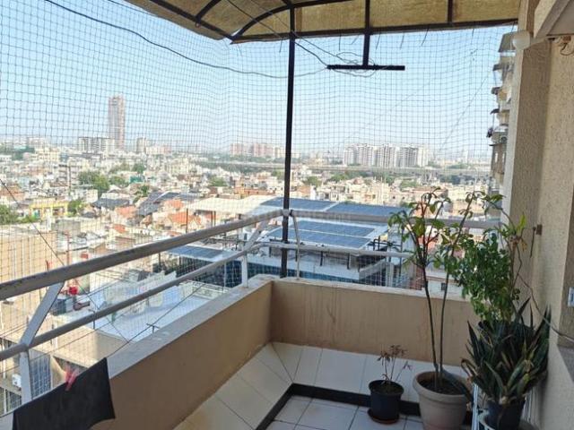 3 BHK Apartment in Thaltej for resale Ahmedabad. The reference number is 21316254