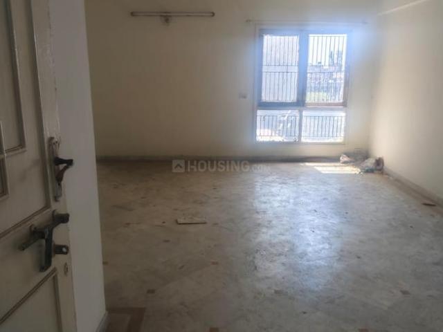 3 BHK Apartment in Thaltej for resale Ahmedabad. The reference number is 21316305