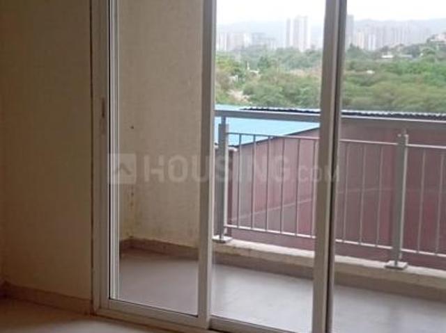 3 BHK Apartment in Thane West for rent Thane. The reference number is 18093947