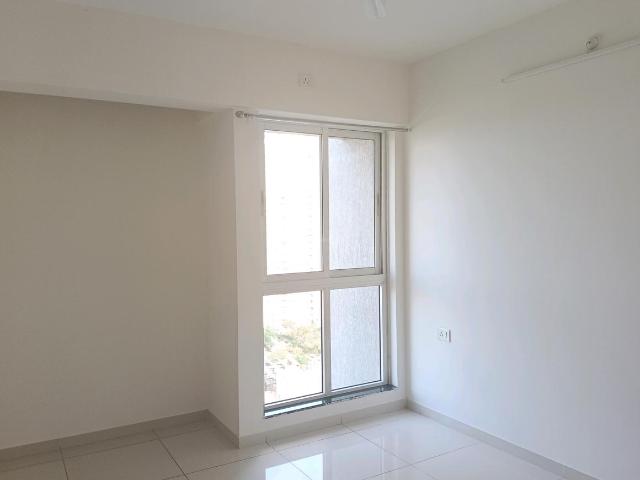 3 BHK Apartment in Thane West for rent Thane. The reference number is 20427535