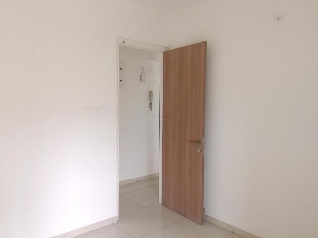 3 BHK Apartment in Thane West for rent Thane. The reference number is 20745438