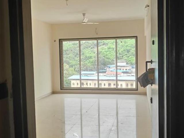 3 BHK Apartment in Thane West for rent Thane. The reference number is 20752952