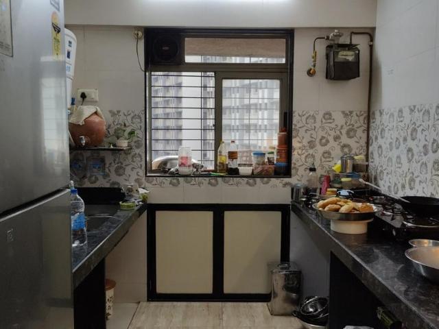 3 BHK Apartment in Thane West for resale Thane. The reference number is 18615202
