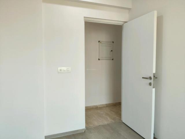 3 BHK Apartment in Thane West for resale Thane. The reference number is 19272630