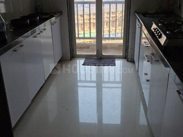 3 BHK Apartment in Thane West for resale Thane. The reference number is 19347975
