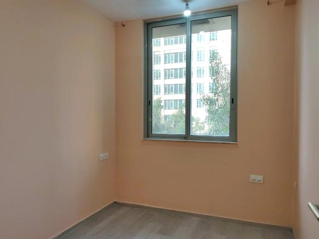 3 BHK Apartment in Thane West for resale Thane. The reference number is 19420002