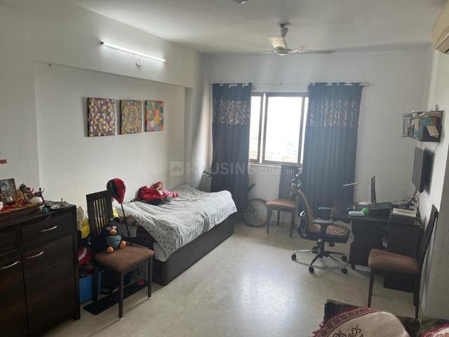 3 BHK Apartment in Thane West for resale Thane. The reference number is 19869856