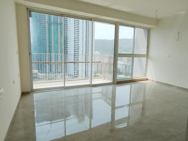 3 BHK Apartment in Thane West for resale Thane. The reference number is 20296292