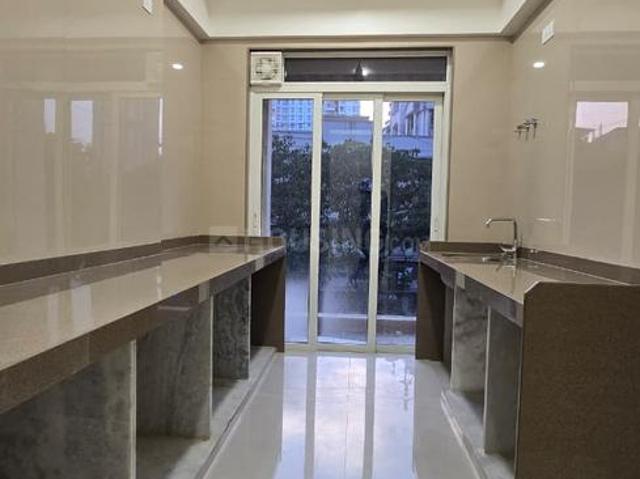 3 BHK Apartment in Thane West for resale Thane. The reference number is 20431808