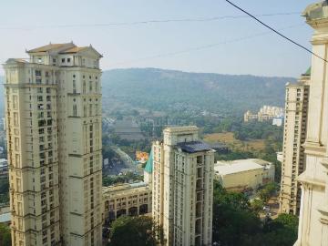 3 BHK Apartment in Thane West for resale Thane. The reference number is 20560895