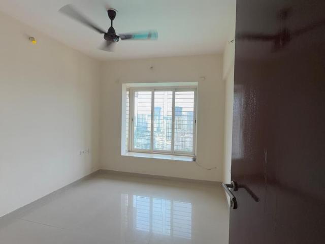 3 BHK Apartment in Thane West for resale Thane. The reference number is 20909604