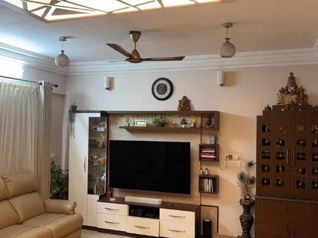 3 BHK Apartment in Thanisandra for rent Bengaluru. The reference number is 19811002