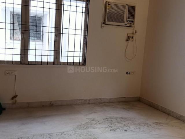 3 BHK Apartment in Thiruvanmiyur for resale Chennai. The reference number is 20847555