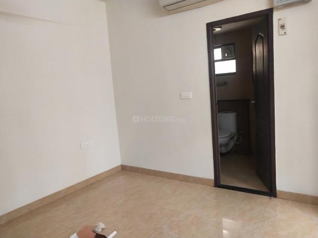 3 BHK Apartment in Thiruvanmiyur for resale Chennai. The reference number is 20865144