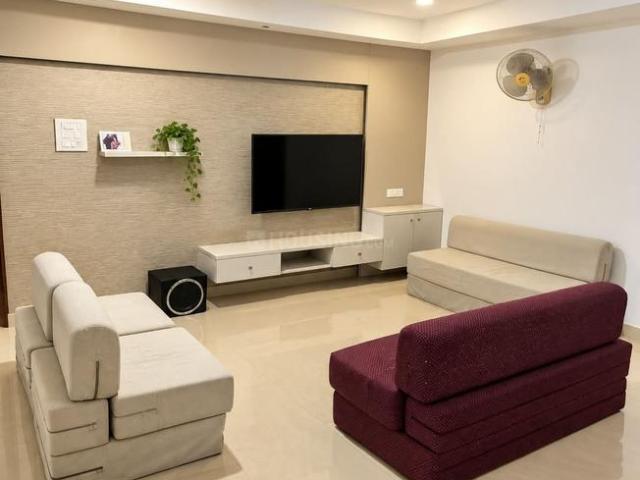 3 BHK Apartment in Thrippunithura for rent Kochi. The reference number is 21225175