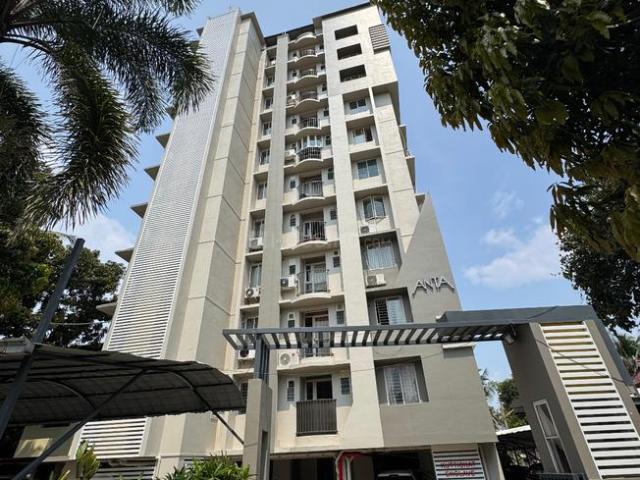 3 BHK Apartment in Thrippunithura for resale Kochi. The reference number is 21284856