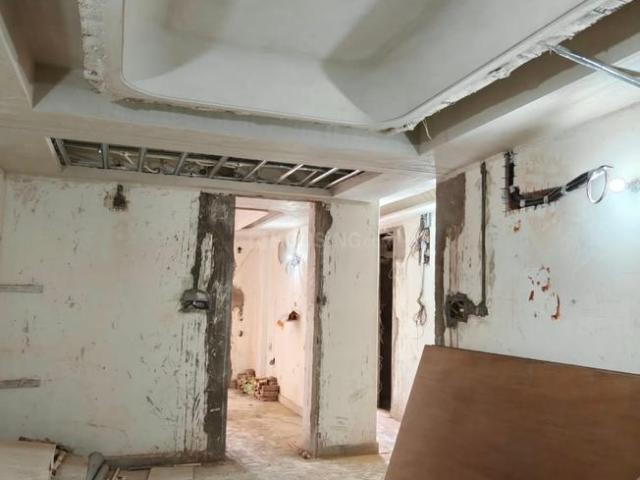 3 BHK Apartment in Tilak Nagar for resale Kanpur. The reference number is 21072098