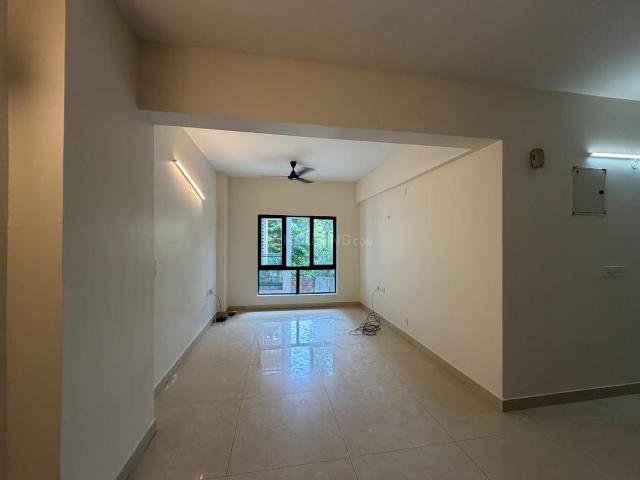 3 BHK Apartment in Tiljala for resale Kolkata. The reference number is 21006916