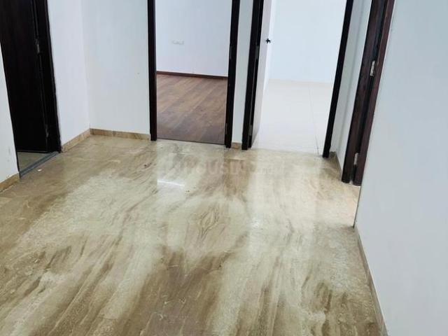 3 BHK Apartment in Tragad for rent Ahmedabad. The reference number is 19047327