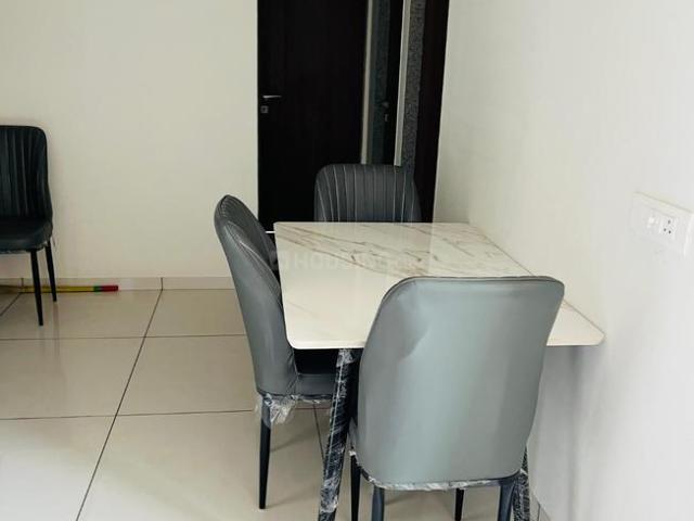 3 BHK Apartment in Tragad for rent Ahmedabad. The reference number is 19731069