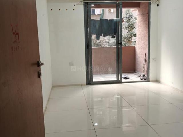 3 BHK Apartment in Tragad for rent Ahmedabad. The reference number is 20204134
