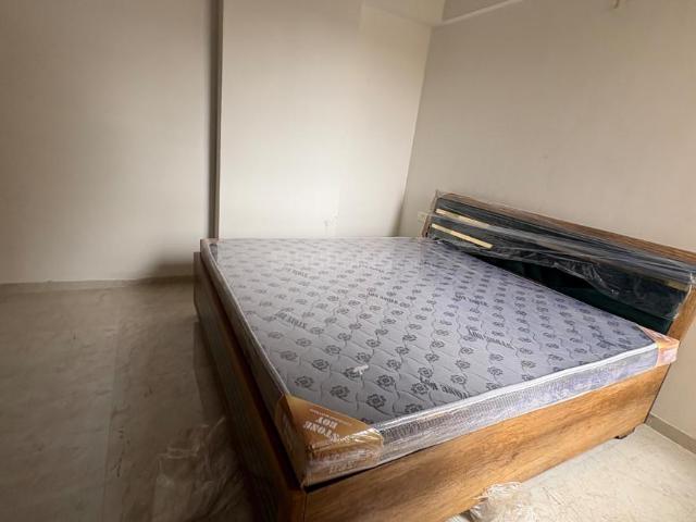 3 BHK Apartment in Tragad for rent Ahmedabad. The reference number is 20549659