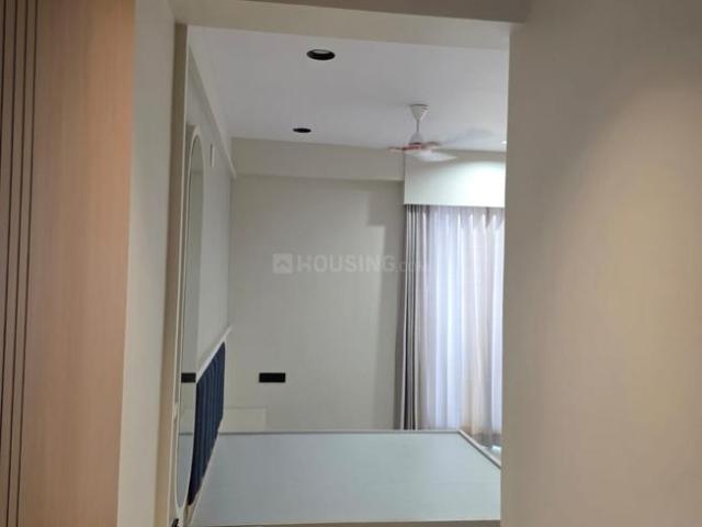3 BHK Apartment in Tragad for rent Ahmedabad. The reference number is 21131671