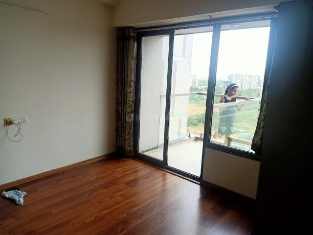 3 BHK Apartment in Tragad for rent Ahmedabad. The reference number is 21134084