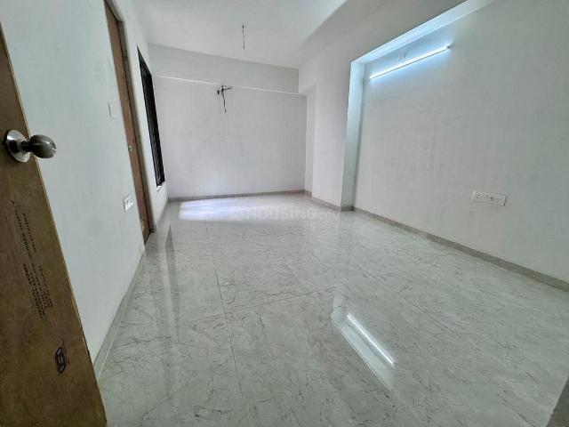 3 BHK Apartment in Tragad for rent Ahmedabad. The reference number is 21135398